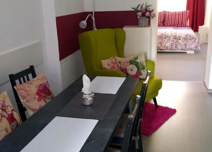 Apartmán 4u Centrum + Free Parking Apartman *