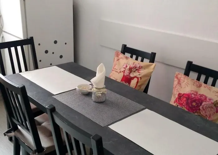 Apartment Apartman 4u Centrum + Free Parking *